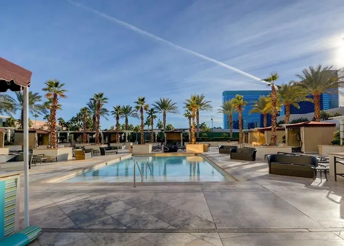 Mgm Signature-11-704 Jacuzzi Studio